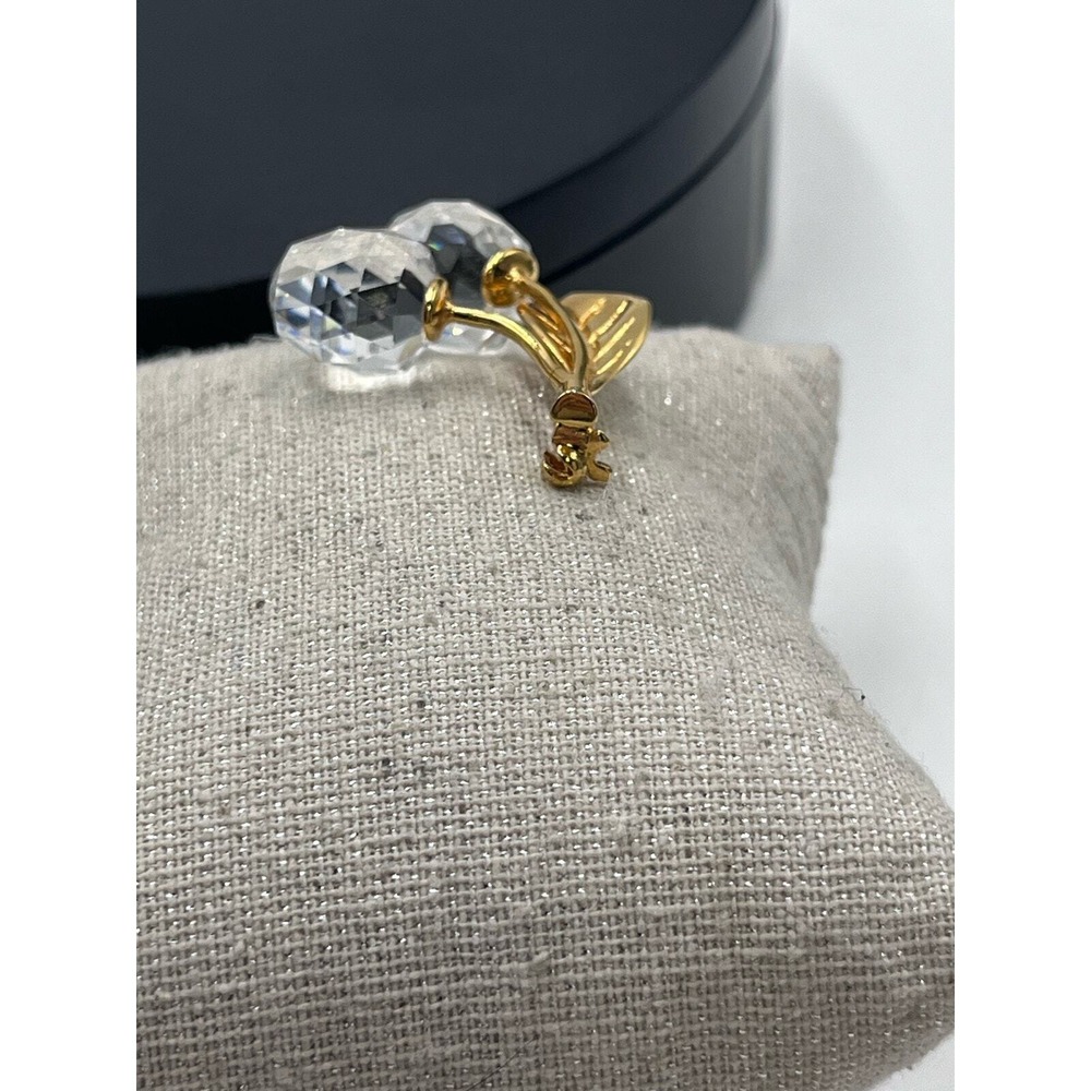 Swarovski Swan Signed Sparkling Crystal Cherry Gold‎ Plated Dangle Pin Brooch - Picture 5 of 13